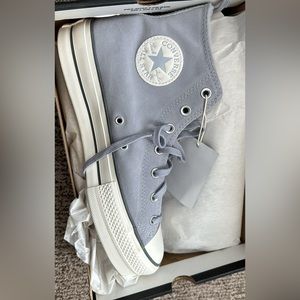Women’s platform converse